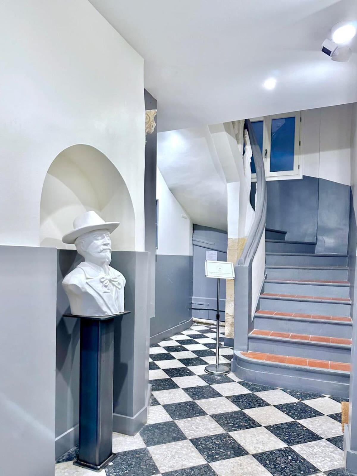 Ersextius Mmc Apartment *